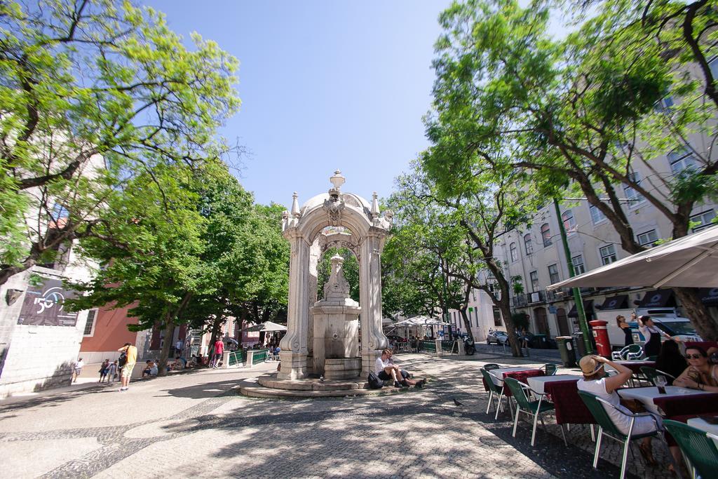 Апартаменты Loving Chiado Лиссабон Экстерьер фото